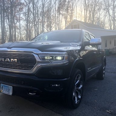 What Tonneau Covers Will Actually Work With Regular Non Rambox Bed And Mopar Bed Divider 5thgenrams Forums