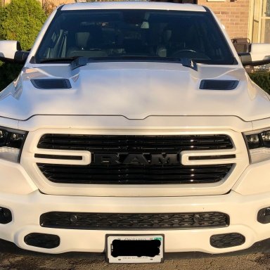 2020 ram cab lights