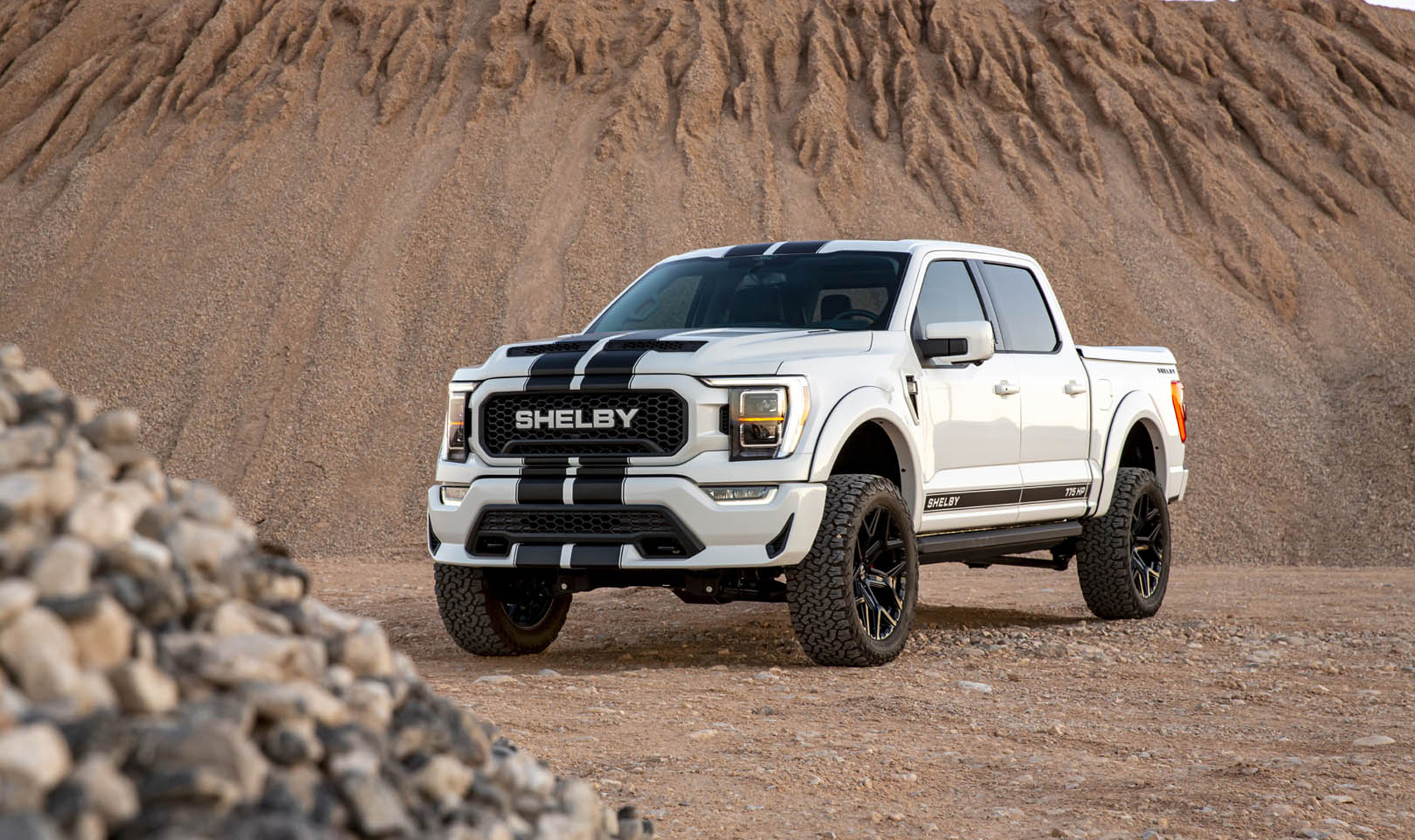 www.motorauthority.com