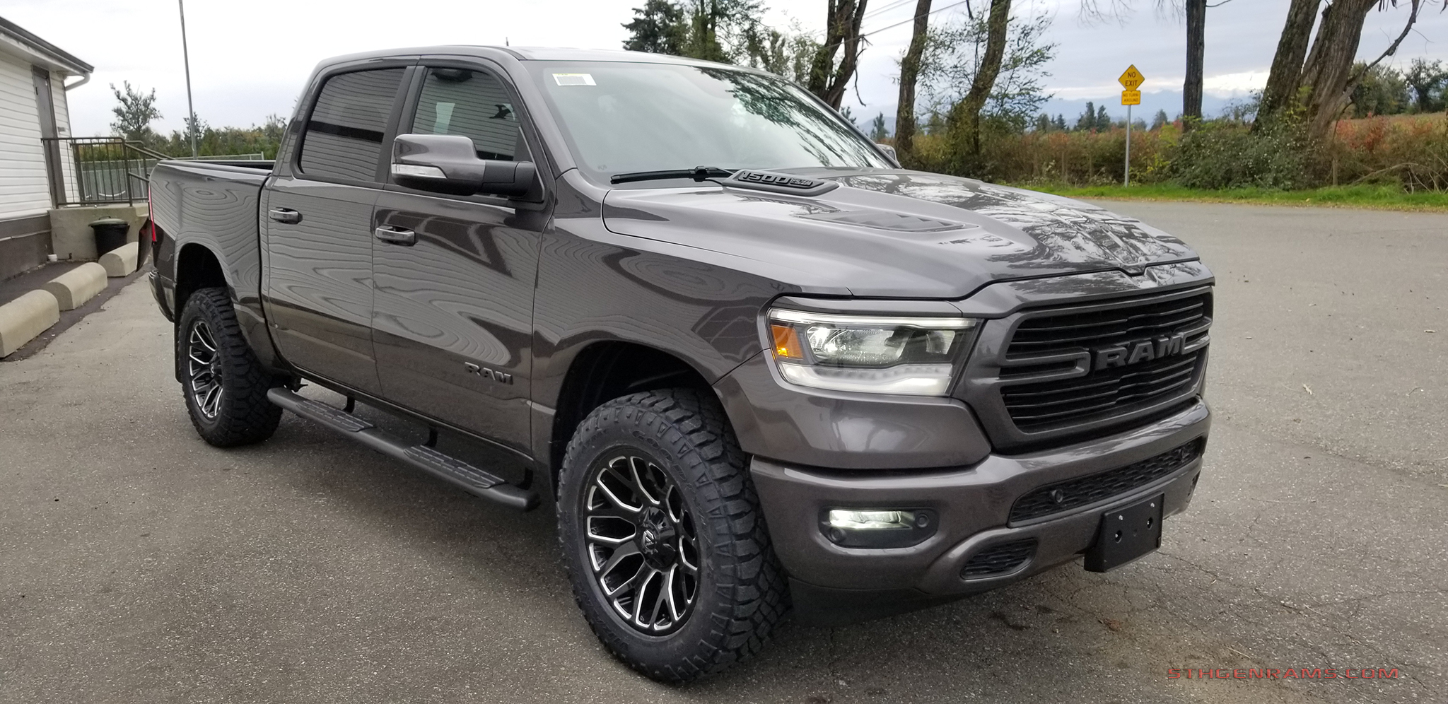 Ram 1500 Mopar 2 Inch Lift Kit