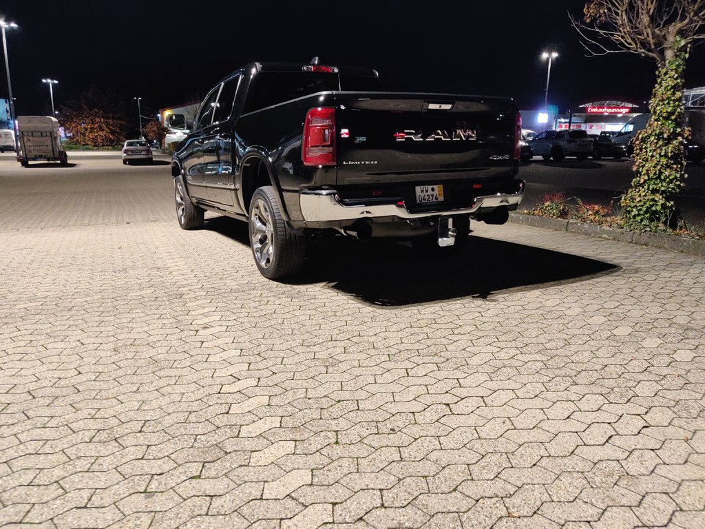 40847119fz.jpg