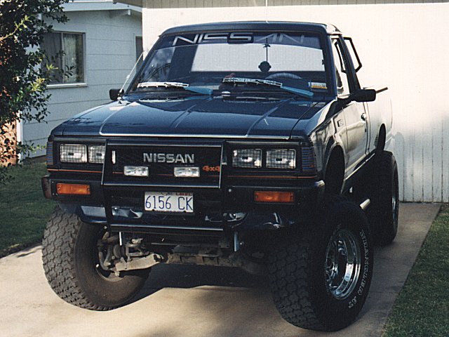 nissan010892.jpg