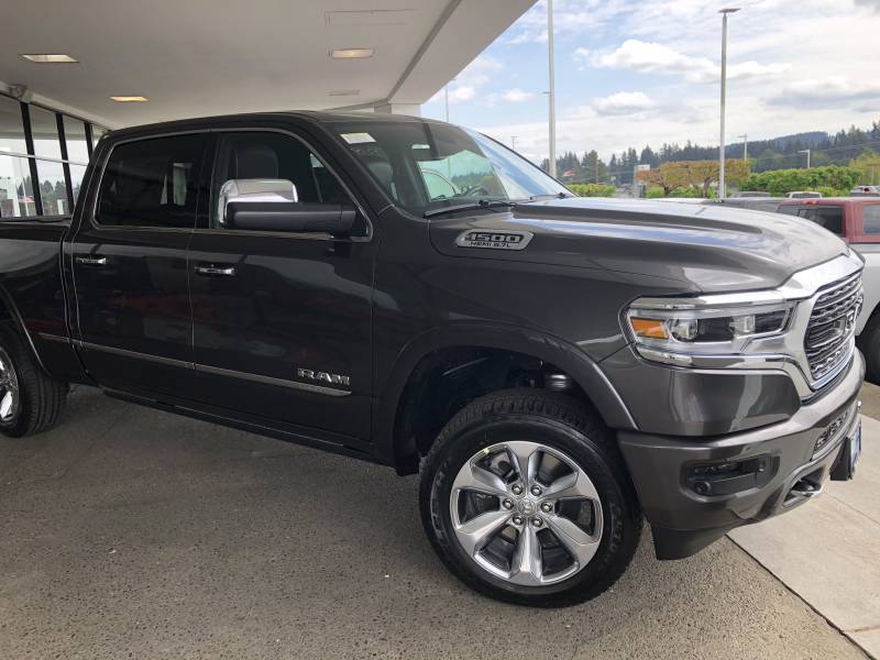 2019_ram_limited.jpg