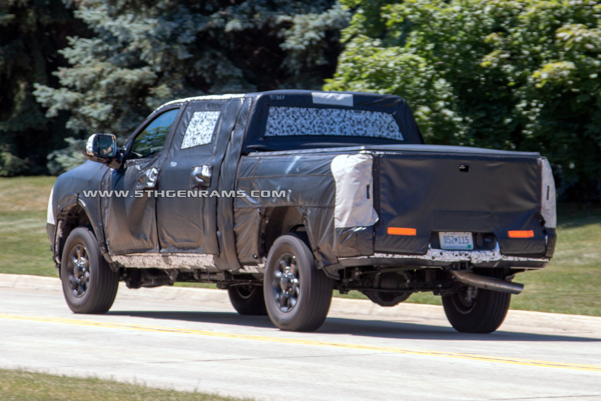2020-Ram-2500-Laramie-Crew-Cab-Short-Box-3.jpg