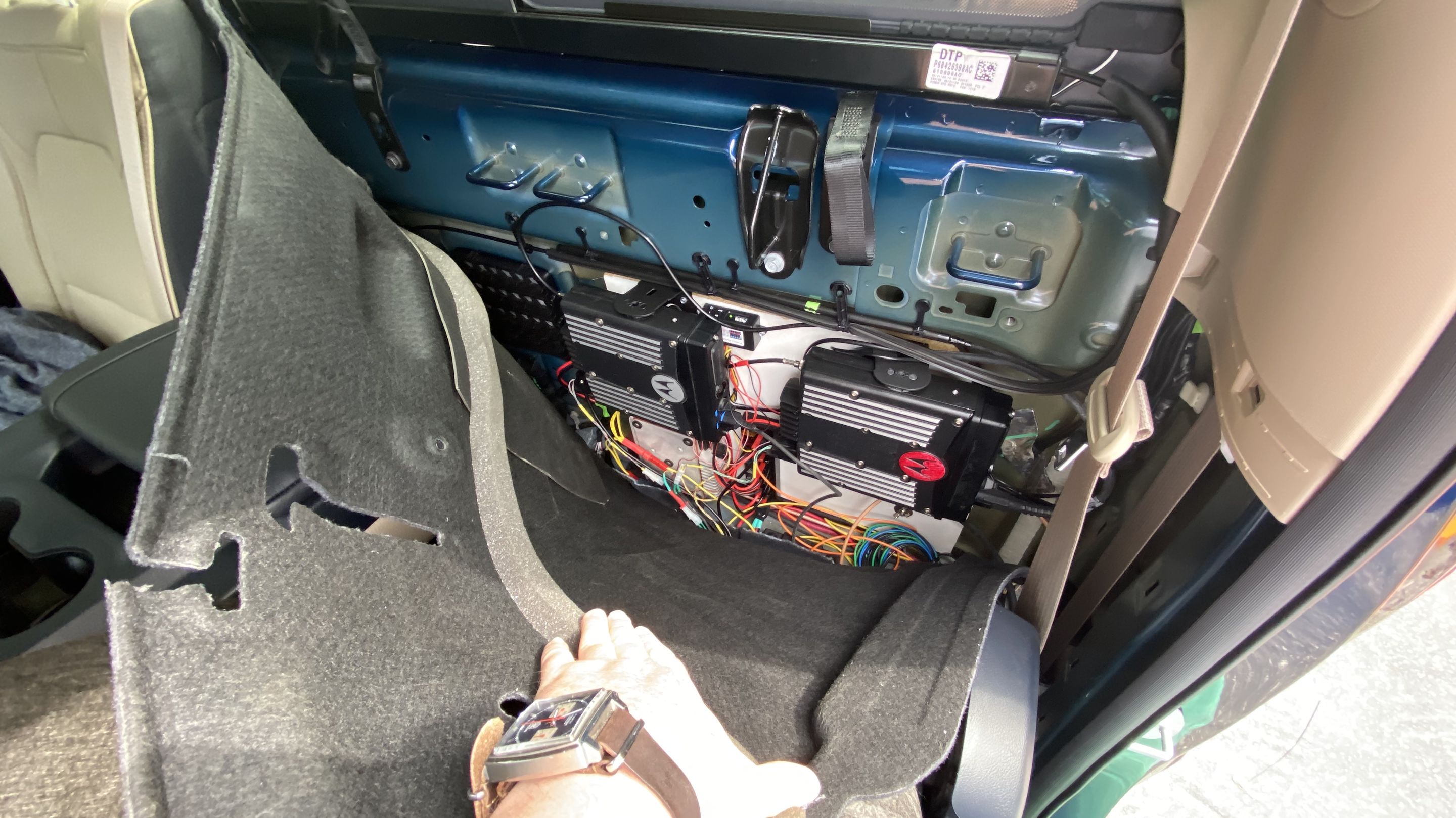 2880px-Ram1500_Rear_Seat_After_Install_00004.jpg