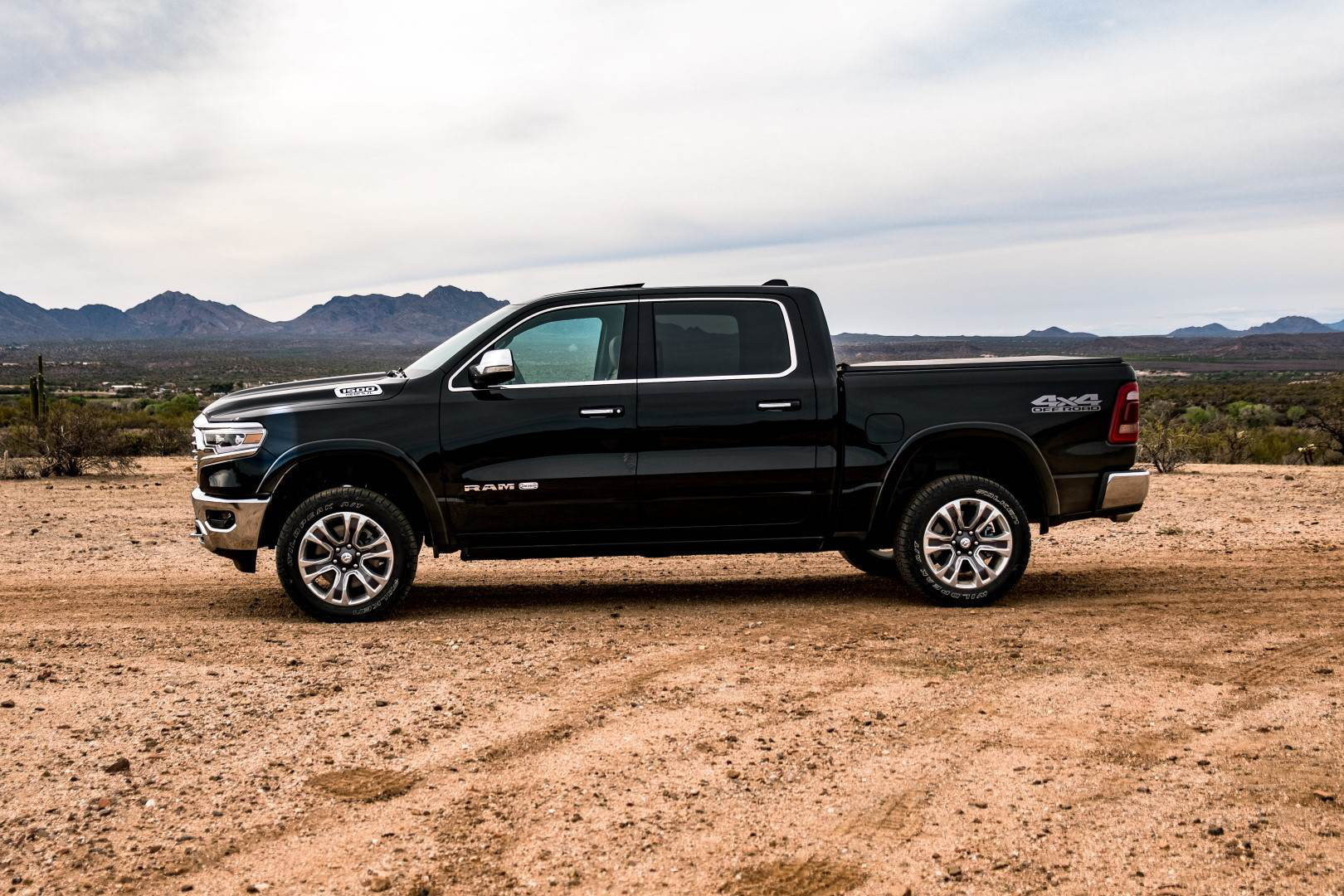 2019-Ram-1500-drive-event-37-of-42-Large.jpg
