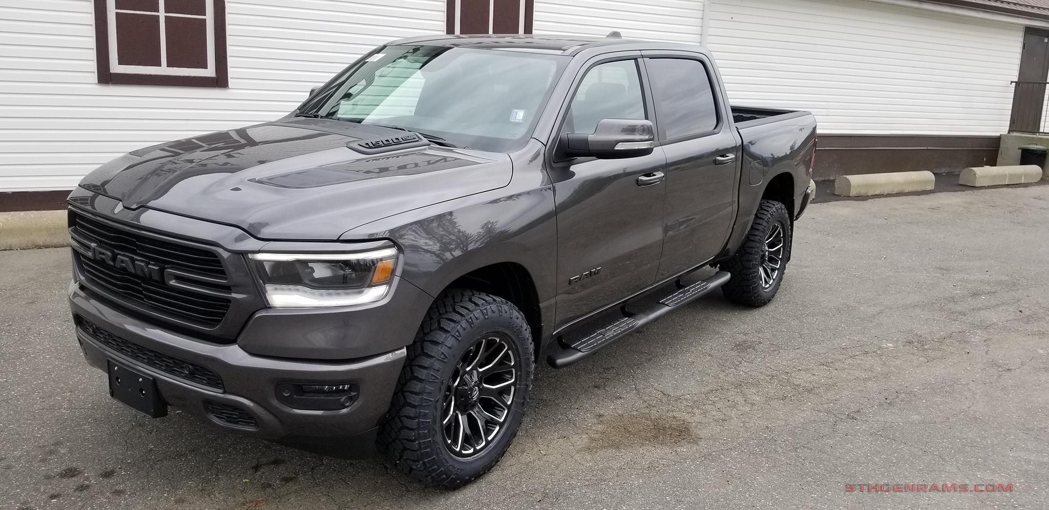 2019 ram 1500 store mopar